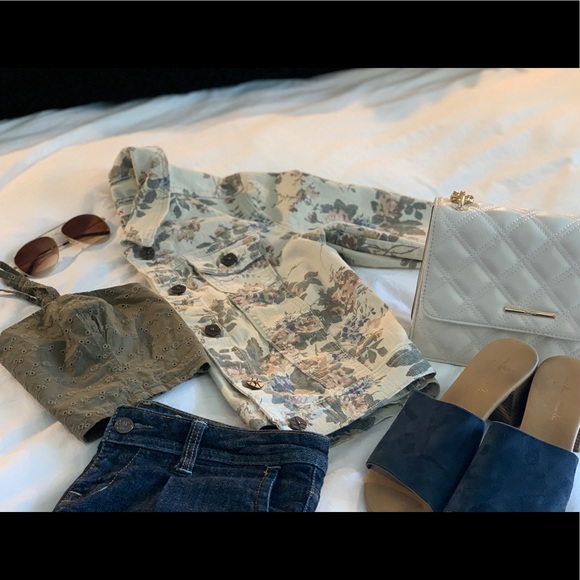 Floral print cream denim jacket - Picture 4 of 8